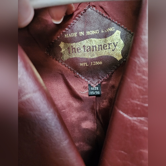 The Tannery Vintage Burgundy Leather Belted Jacket Size 15/16 - Picture 2 of 3